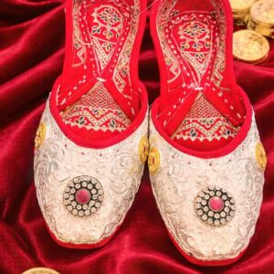 maharaja mor silver handcrafted peacock mojris