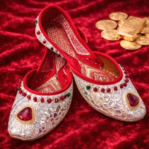 maharaja mor silver handcrafted peacock mojris