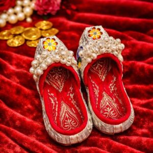 Pearl Bloom Heritage Silver Mojris