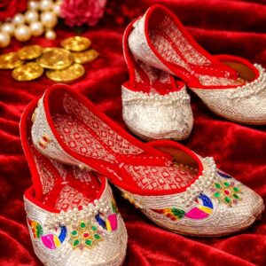 Pearl Jaal Peacock Heritage Silver Mojris