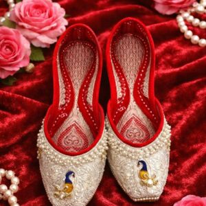 Pearl Peacock Royale Silver Mojris