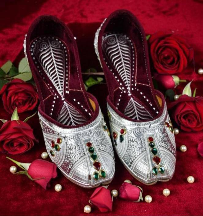 noor jashn kundan silver mojris noor jashn kundan silver mojris