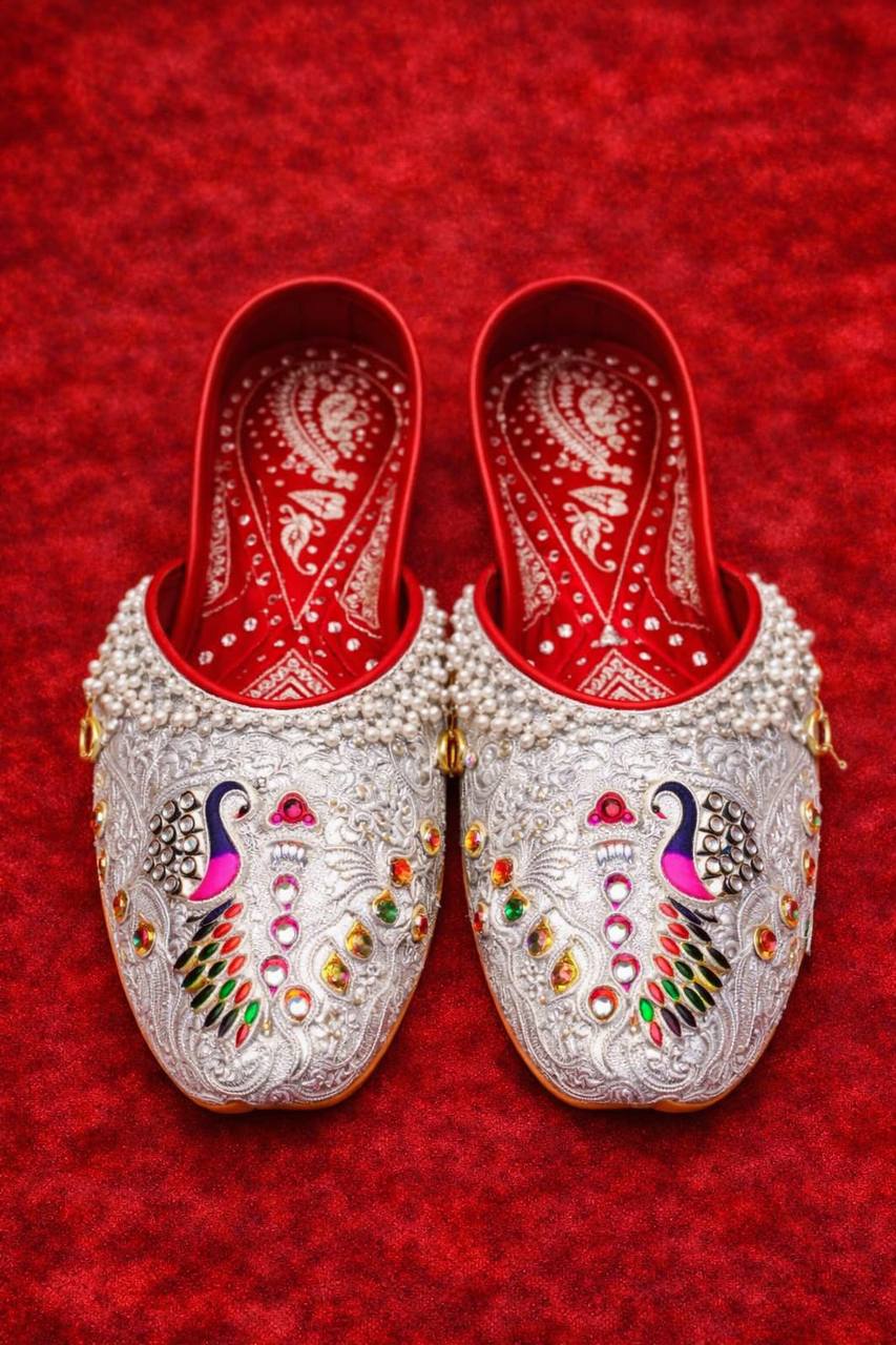 silver leaf pattern crystal strap ethnic sandals silver leaf pattern crystal strap ethnic sandals